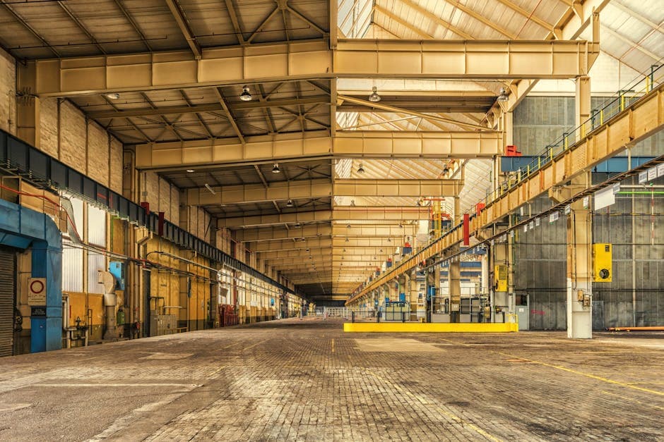 Precio m² de nave industrial en España — estructura metálica y panel sándwich